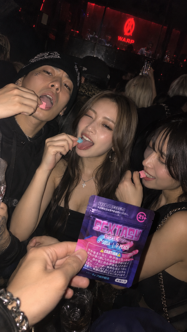 SEXTASY NIGHT..👯‍♀️🩷🩵